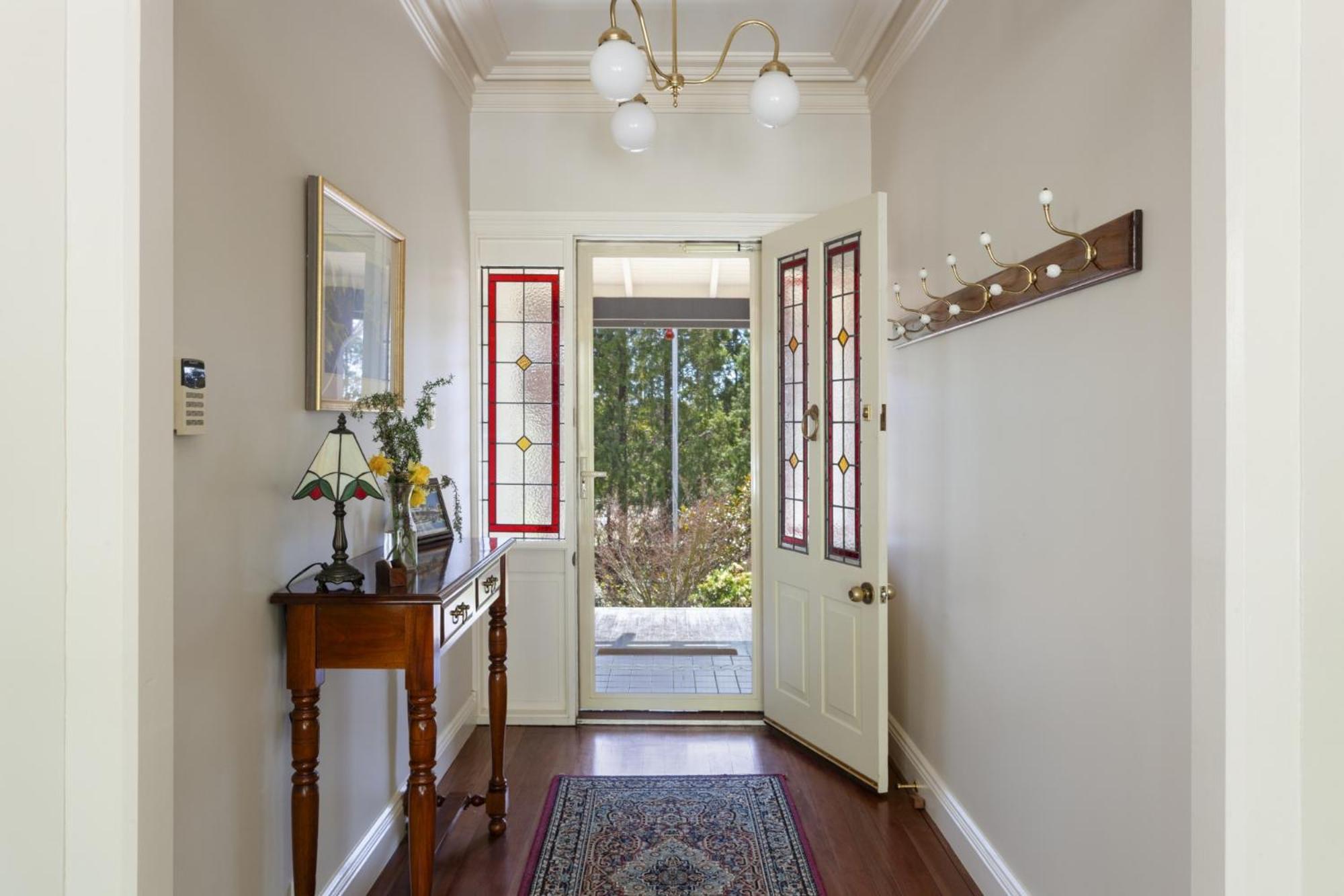 לאורה Bethany Manor B&B, Call Us For Cheapest Rates מראה חיצוני תמונה